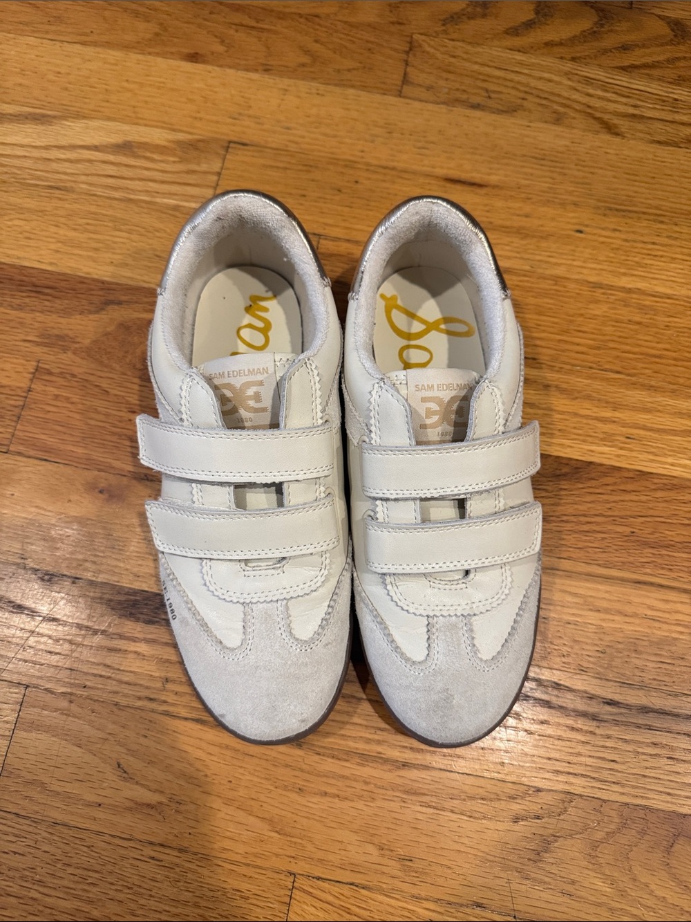 Sam Edelman Womens Cream and Metallic Sneakers with Dual Velcro Straps